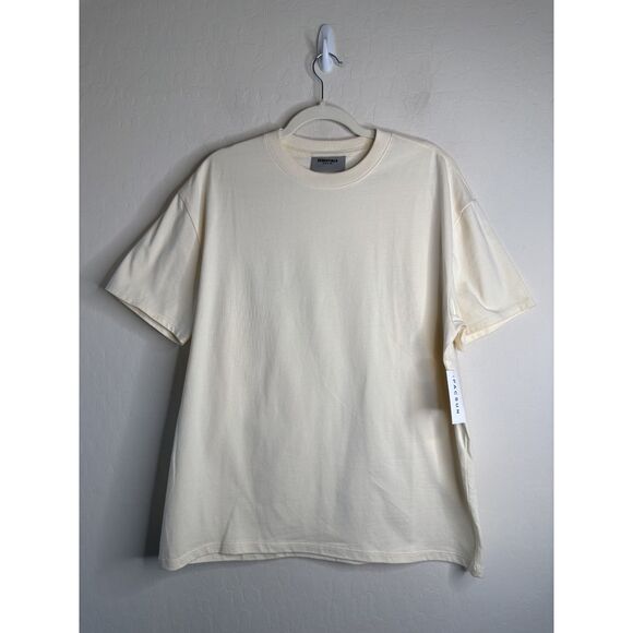 Fear Of God Essentials Back Logo T-Shirt - Picture 4 of 6